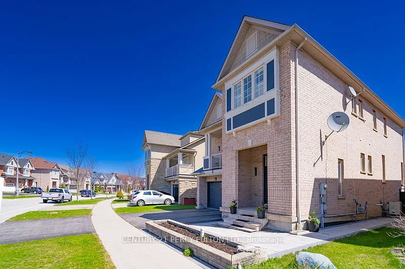 5 bed, $4,850 — Photo 2