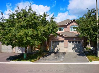 1285 Bristol Rd W #15, Mississauga, ON L5V 2H5