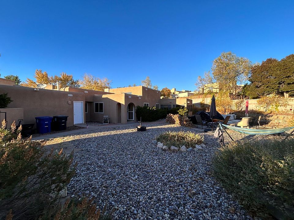 1st image of 4916 Noreen Ct NE