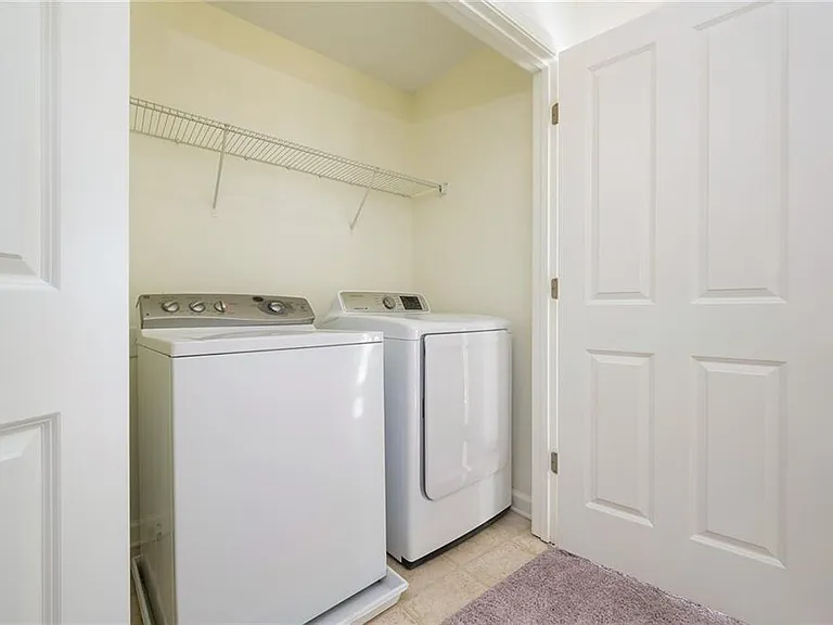4148 Baverton Dr — Photo 18