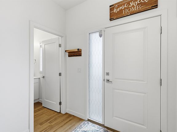 4th image of 2683 Ord Rd #134