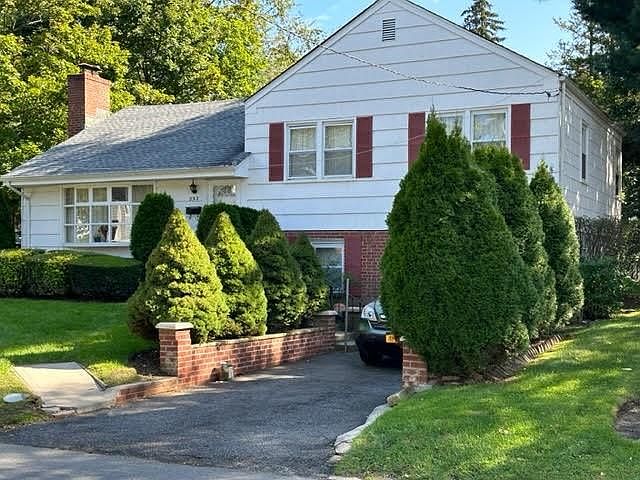 1st image of 293 Chatterton Parkway