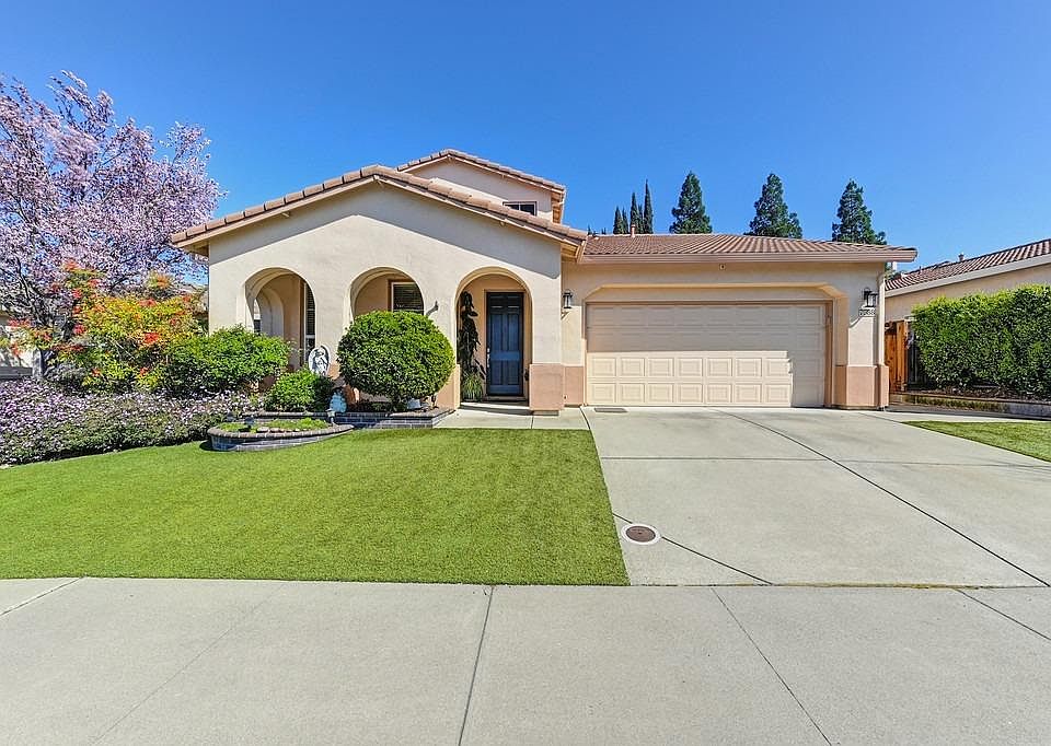 1st image of 7688 Rosehall Dr
