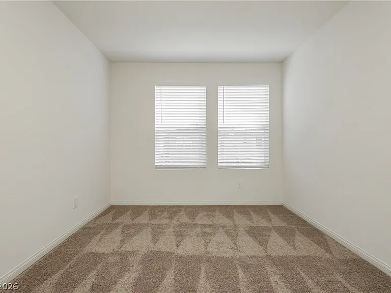 9108 Vesey Ave — Photo 16