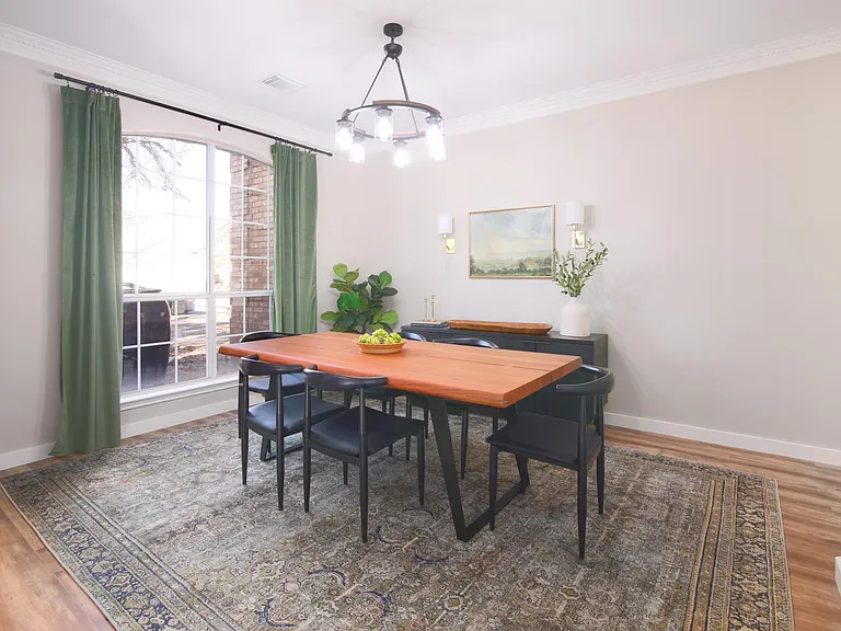 1502 Foster Dr — Photo 12