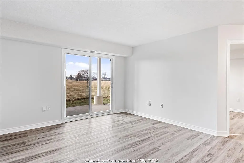 2 bed, 2.0 bath, 835 sqft, $1,880 — Photo 3