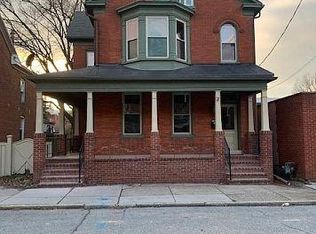 150 S East St, Spring Grove, PA 17362