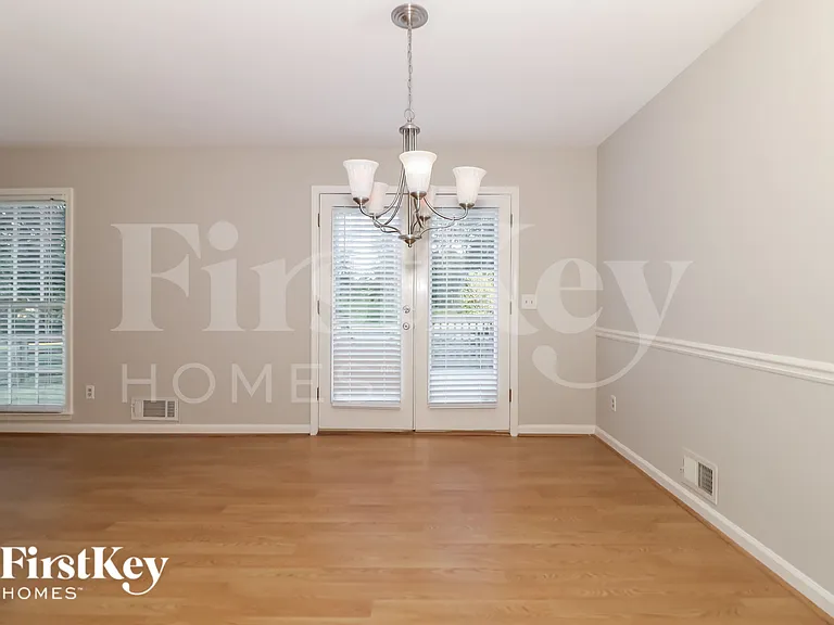 4480 Meadow Trl — Photo 8