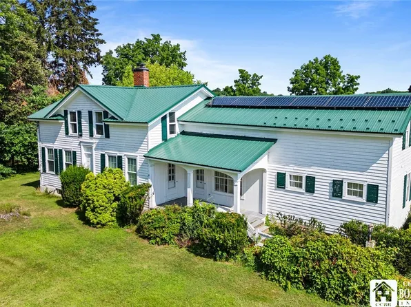 4626 Van Buren Rd, Dunkirk, NY 14048