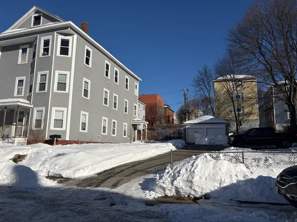 7 Mars St #2, Worcester, MA 01607