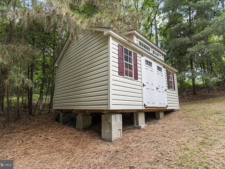 12258 Catalina Dr — Photo 32