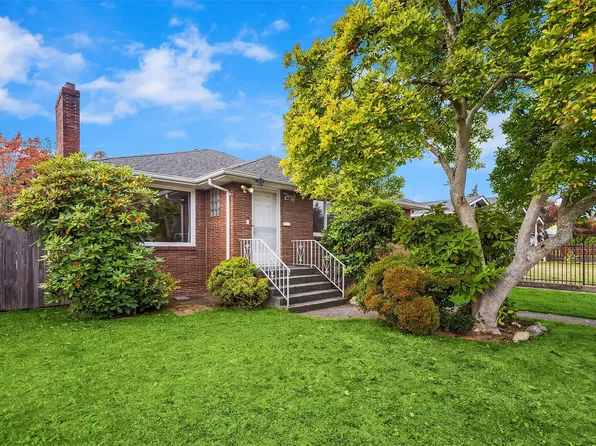 1710 Baker Avenue, Everett, WA 98201