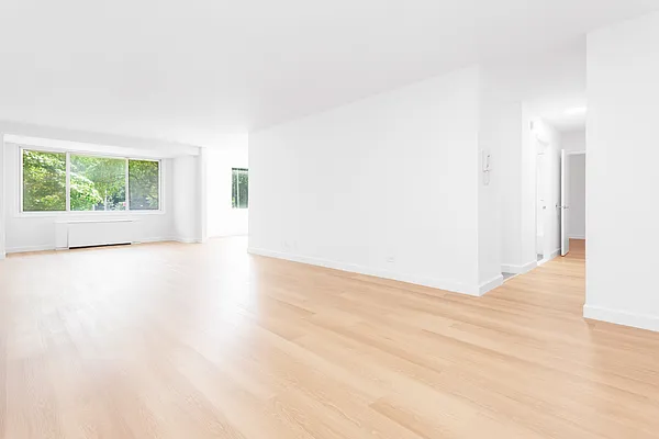3333 Henry Hudson Pkwy #1D