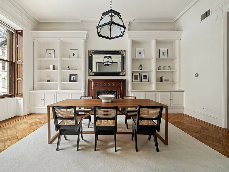 51 W 73rd St #TOWNHOUSE — Photo 5