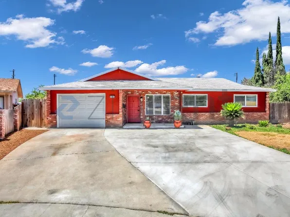 3097 W Sussex Way, Fresno, CA 93722