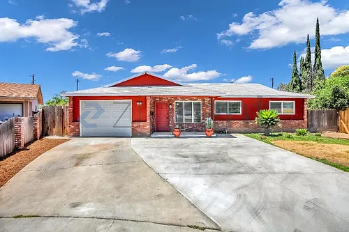 3097 W Sussex Way Photo 1