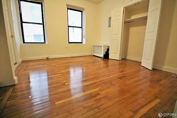 Rented by Oxford Property Group | media 10