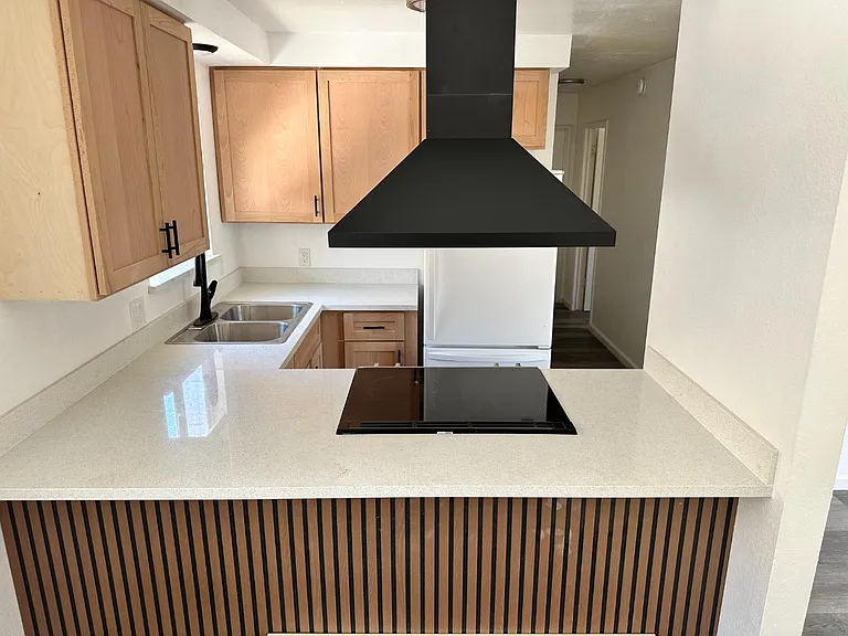 Unit Photo