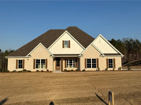 3675 Tiana Way, Opelika, AL 36801