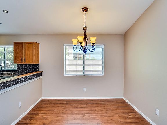 4th image of 42988 W Jeremy St