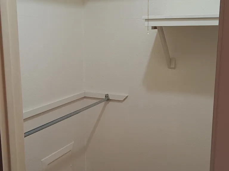 1511 Vanderbilt Dr #1511 — Photo 9