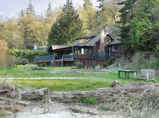 12842 SW Ober Beach Rd, Vashon, WA 98070