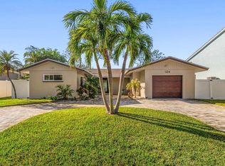 124 1st St W, Tierra Verde, FL 33715