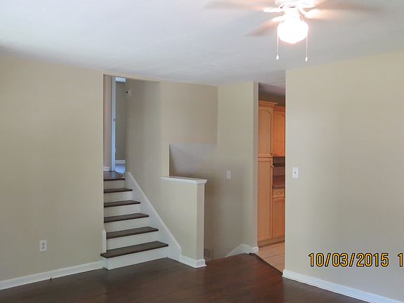 4th image of 9928 Benson St