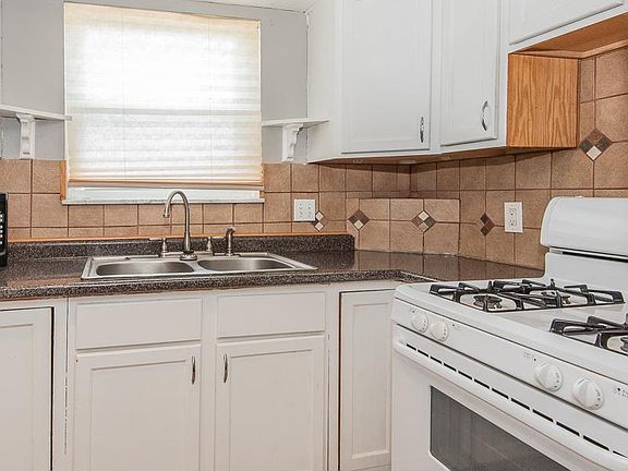 4th image of 6916 Colonial Woods Dr APT 92
