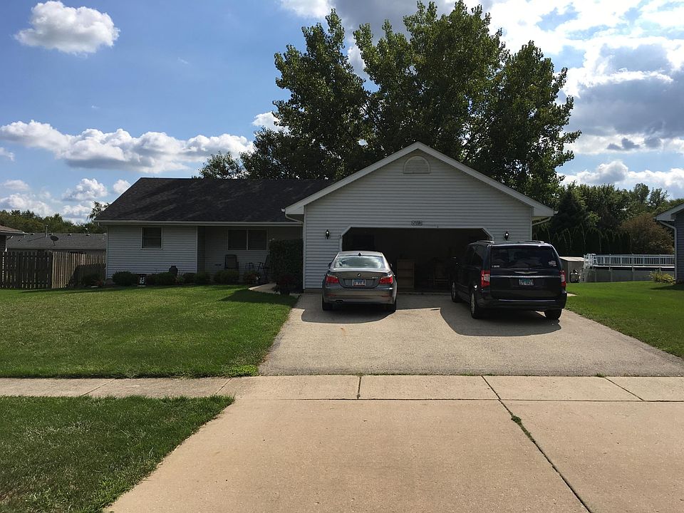 2nd image of 702 Plank Rd