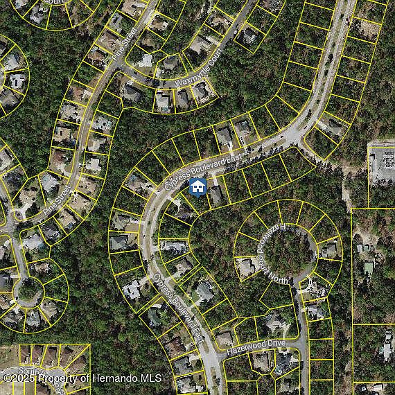 2nd image of 152 Cypress Blvd E