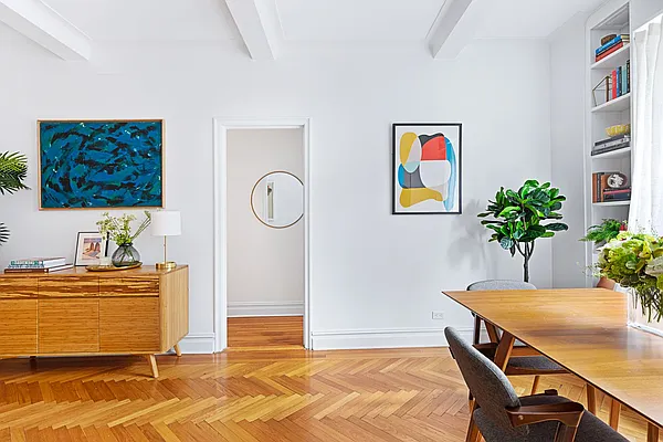 Sold by Compass | media 3