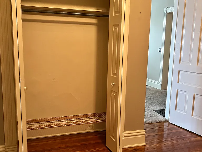 255 Charles Ave SE #1 — Photo 11