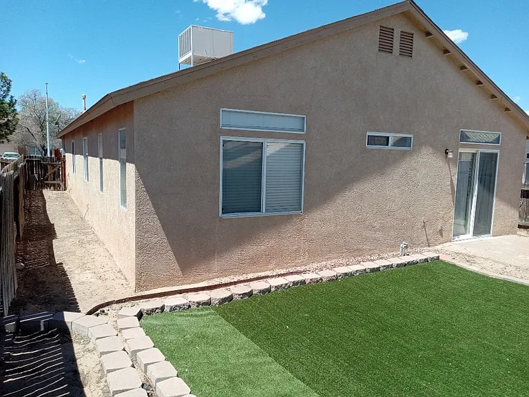 10648 Shooting Star St NW — Photo 13