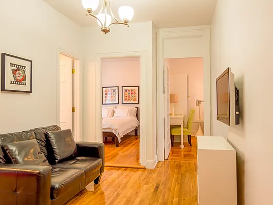 Rented by Bold New York | media 3
