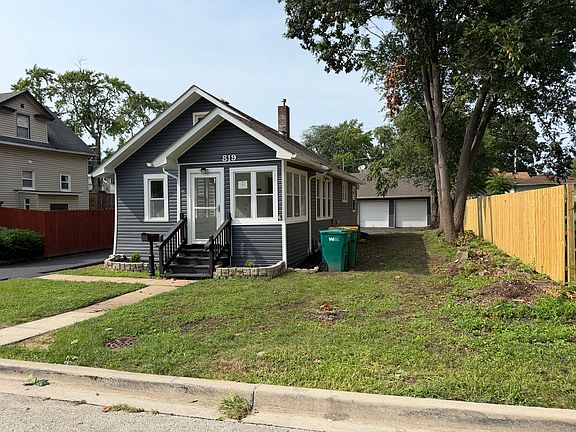 2nd image of 819 Audrey Ave