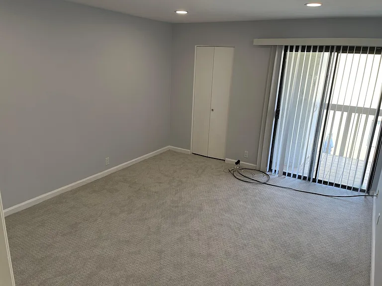 1525 E Appleton St #306 — Photo 5