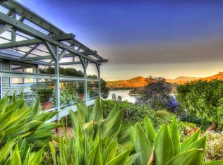 9710 Spruce Ln #2, Escondido, CA 92029