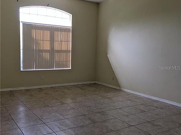 5th image of 12714 Enclave Dr