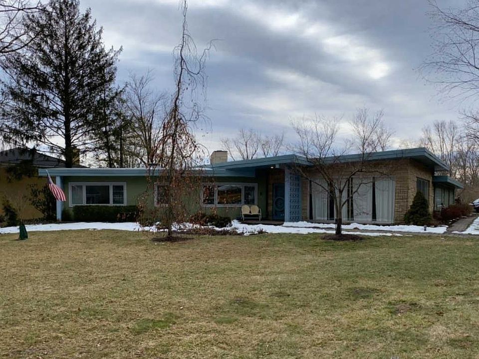 1st image of 6735 Hidden Hills Dr