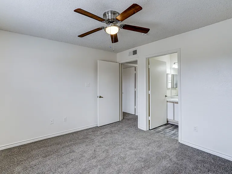 Meadowview Townhomes — Photo 40