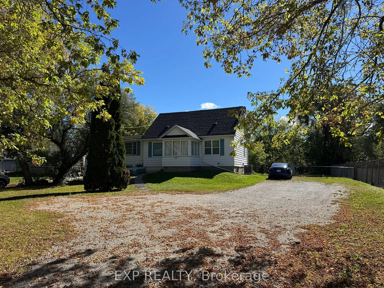 5 bed, $4,600 — Photo 2