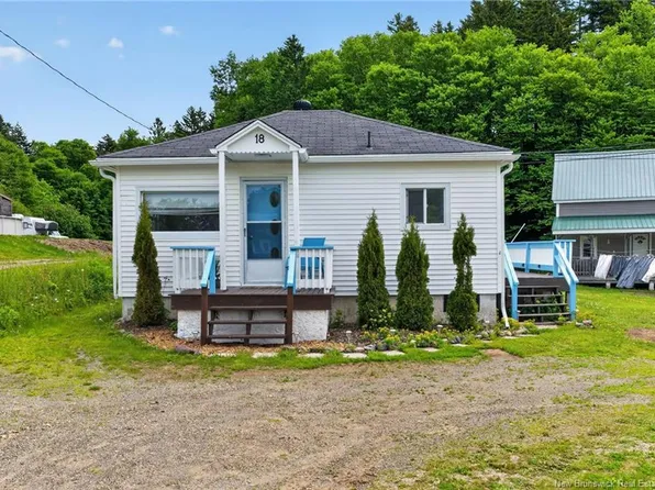 18 Vaughan Creek Rd, Saint Martins, NB E5R 1H2