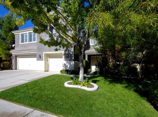 9520 Royal Lamb Dr, Las Vegas, NV 89145