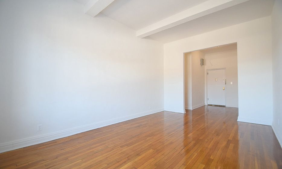 2nd image of 1995 Sedgwick Ave #0GA