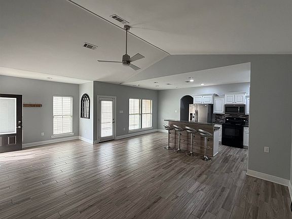 4th image of 1046 Sedona Pines Dr