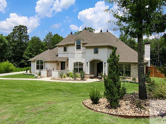 2nd image of 8206 Evan Cir