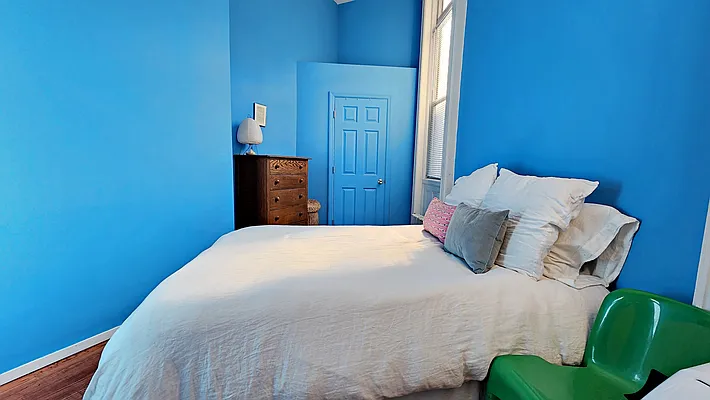 Rented by Compass | media 14