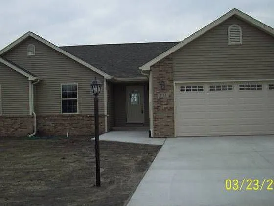 1738 Elderberry Cir SE photo 1