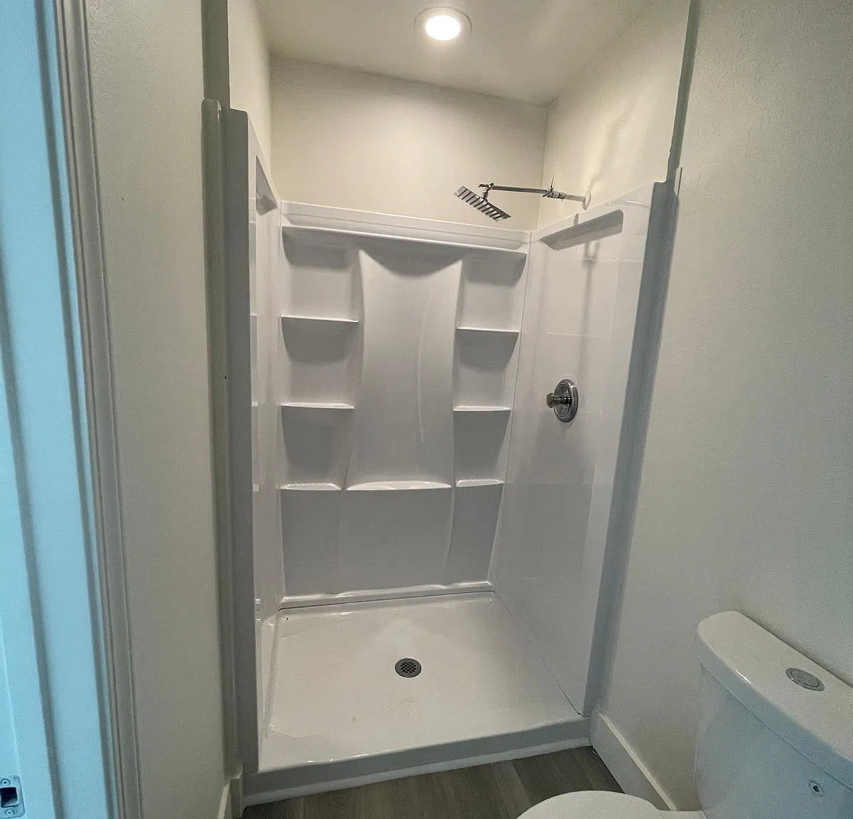 1 bed, $2,350 — Photo 2